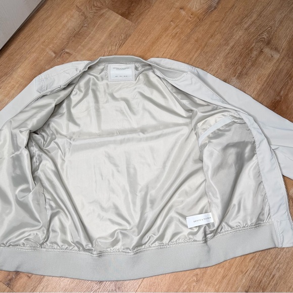 Denim & Flower Light Gray/Off White Bomber Jacket Zip Up Large EUC - Picture 6 of 8